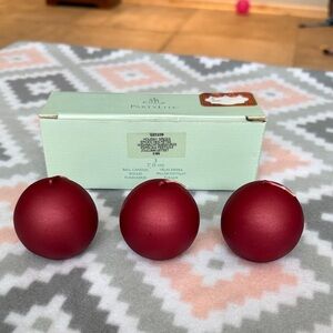 NEW PartyLite Burgundy Ball Candles Trio “holiday spices”